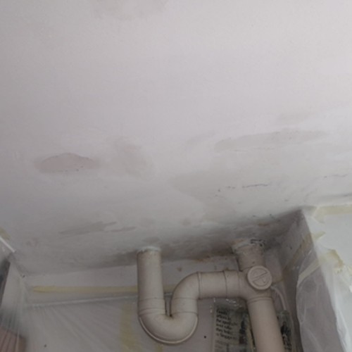 Who To Call For Water Leak In Ceiling